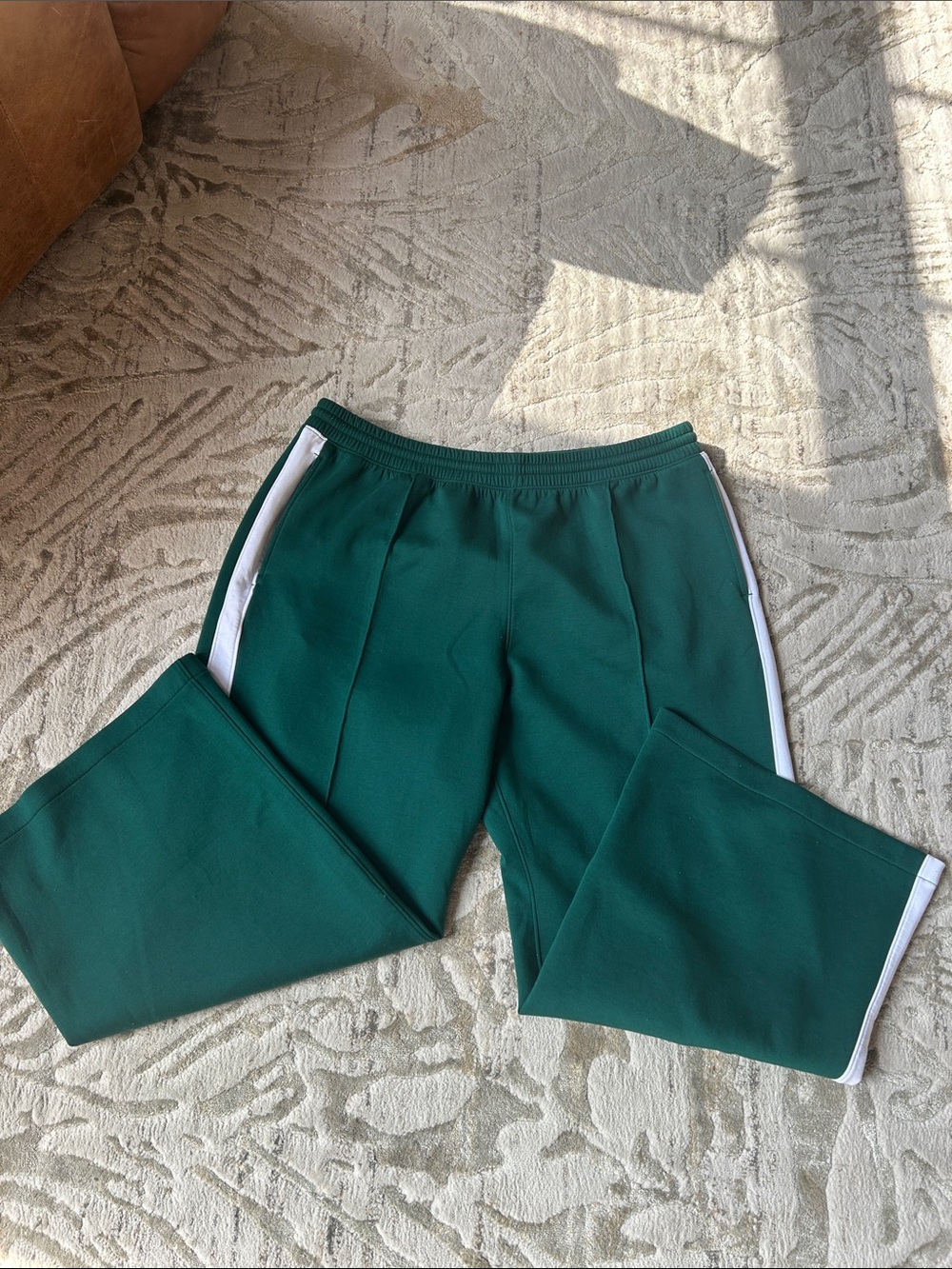 Women’s Emerald Green YPB neoKNIT wide leg pant